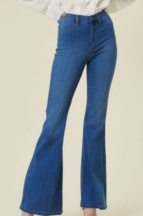 Curvy Flare Jeans