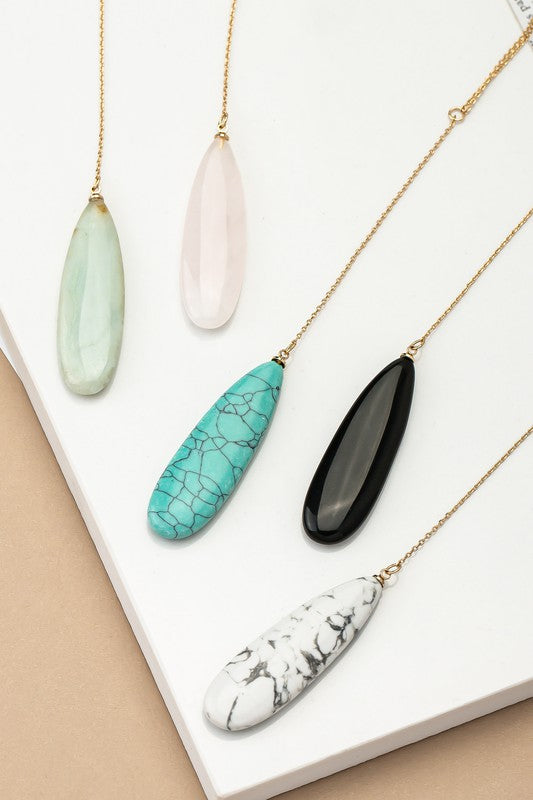 Oval Stone Pendant Necklace