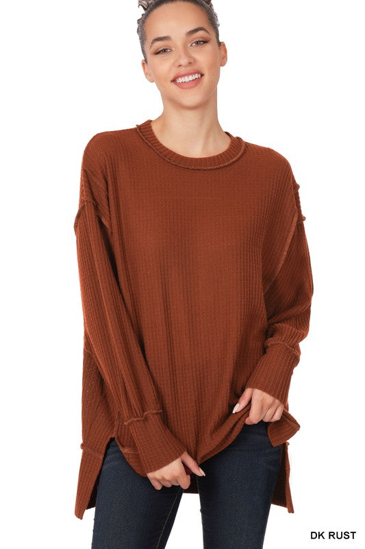 BRUSHED WAFFLE OVERSIZED EXPOSED-SEAM SWEATER