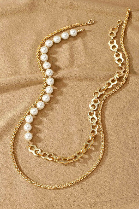 Layered Pearl and Chain Necklace