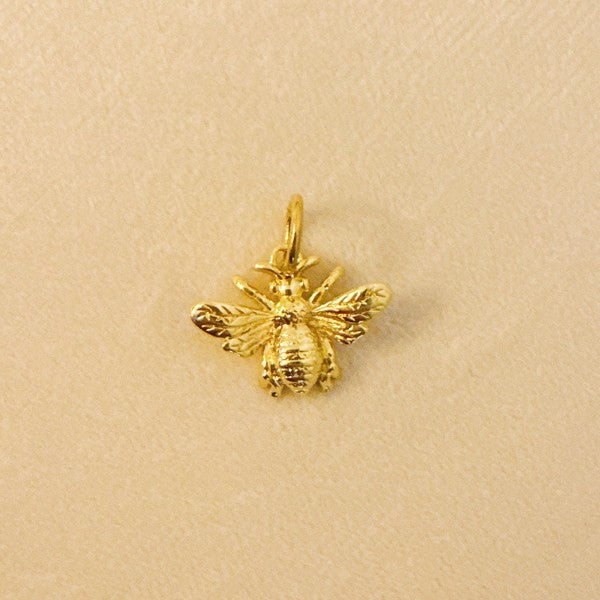 Bee The Queen Seamless Charm Necklace