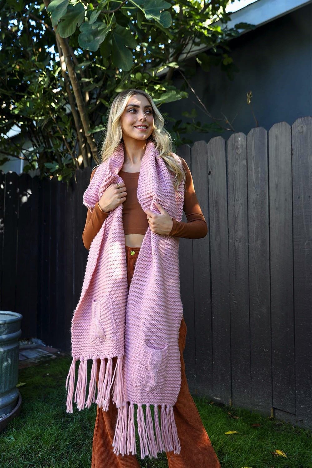 Chunky Oversized Pocket Scarf Scarves